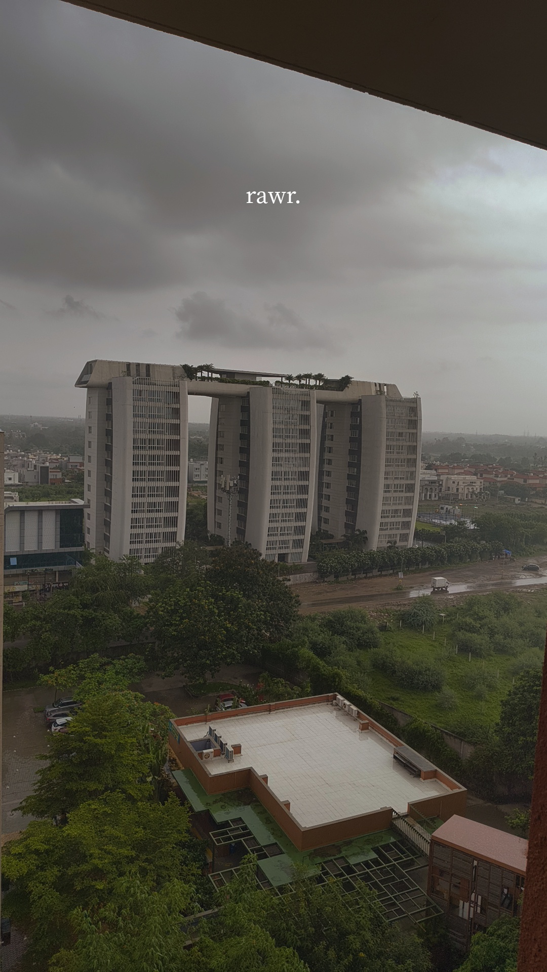 Moment Apartment Overcast